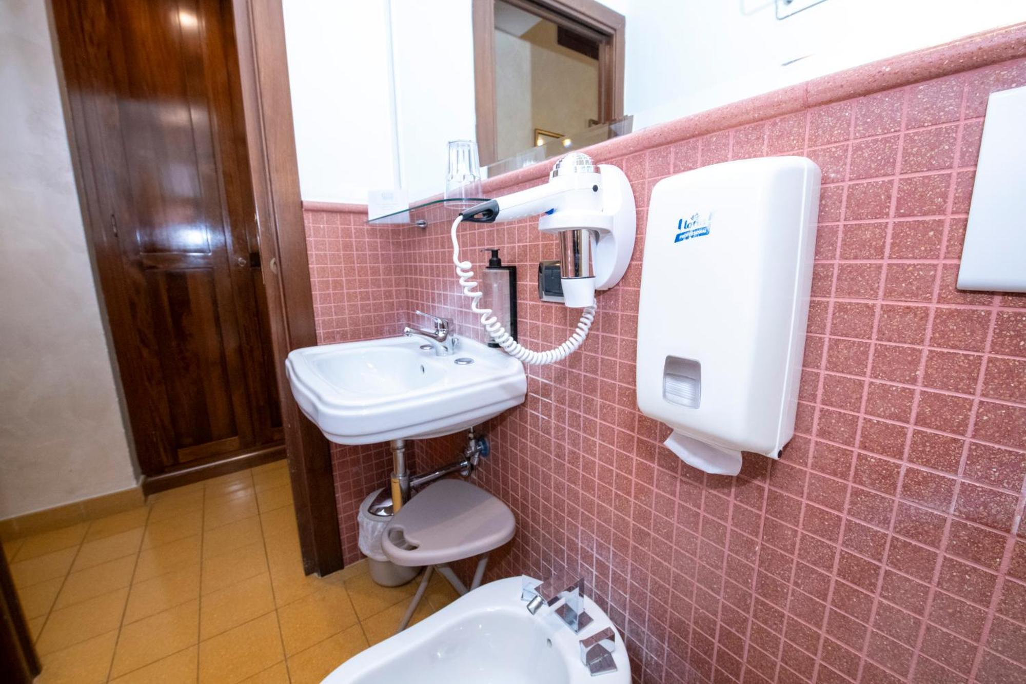 Bed and Breakfast Aelius à Rome Extérieur photo
