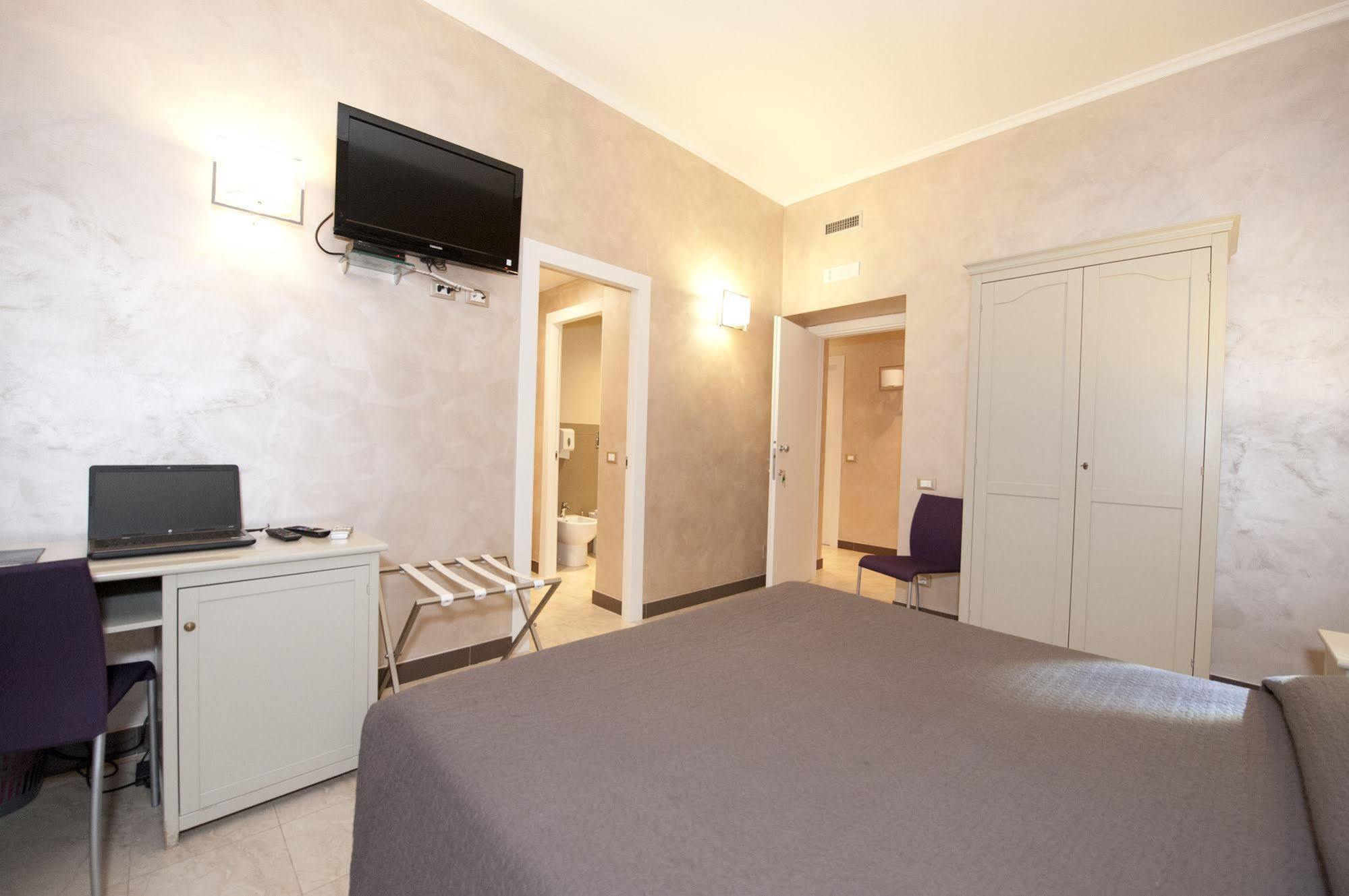 Bed and Breakfast Aelius à Rome Extérieur photo