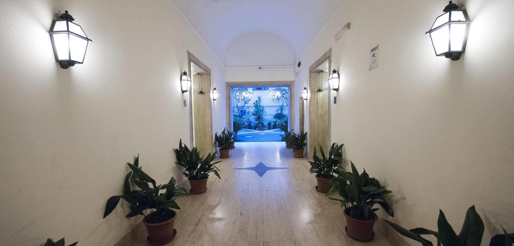 Bed and Breakfast Aelius à Rome Extérieur photo